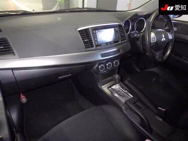 MITSUBISHI GALANT FORTIS