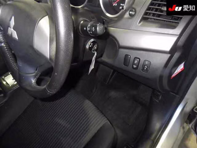 MITSUBISHI GALANT FORTIS