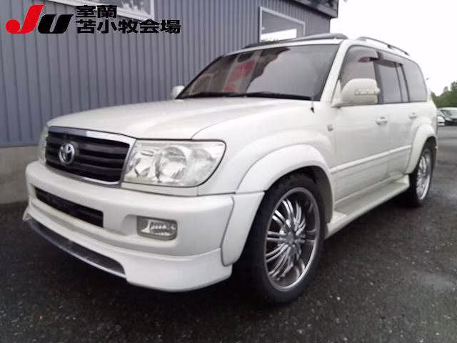 TOYOTA LAND CRUISER
