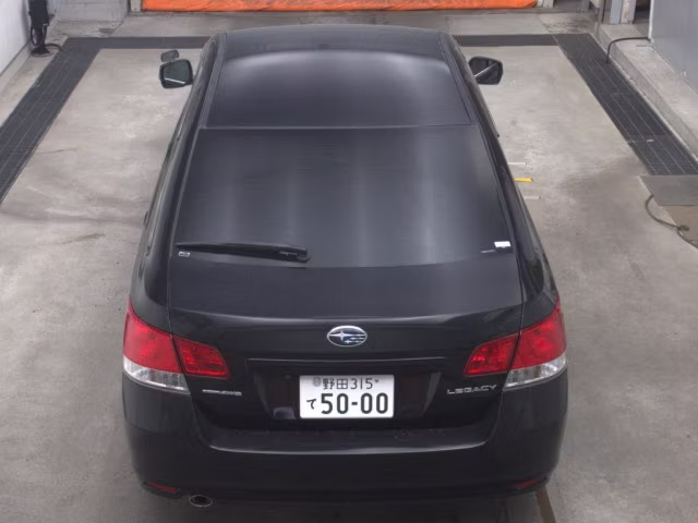 SUBARU LEGACY B4
