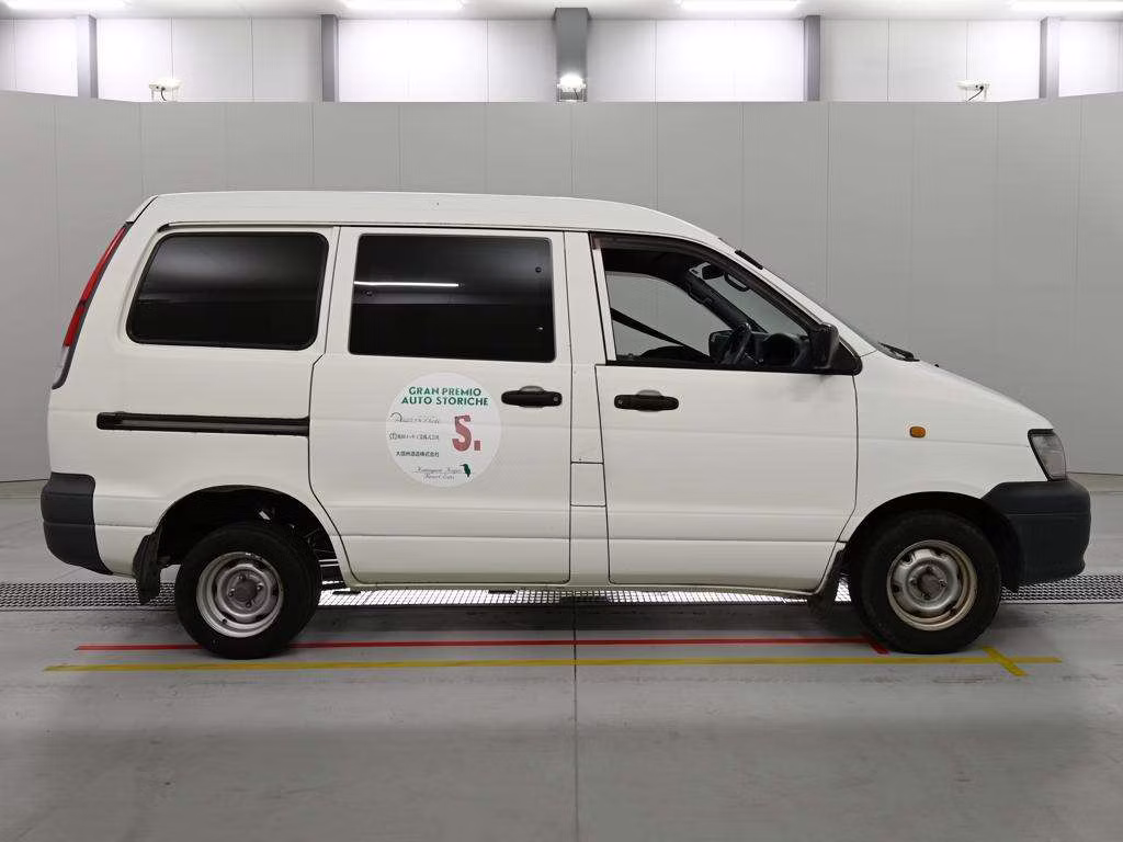 TOYOTA LITE ACE