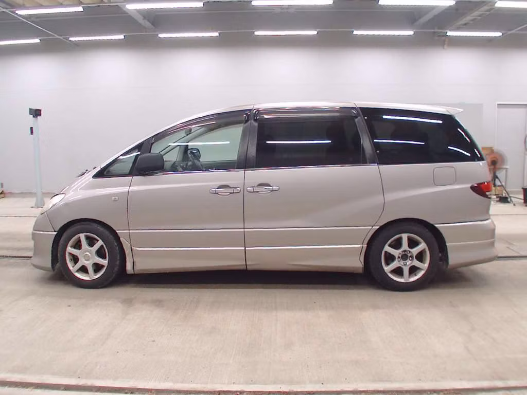 TOYOTA ESTIMA