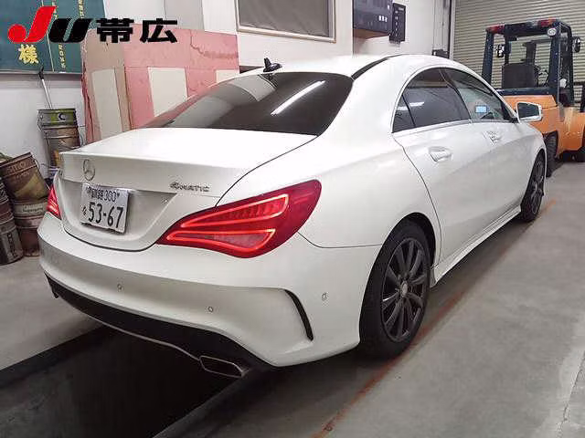 MERCEDES-BENZ CLA-CLASS