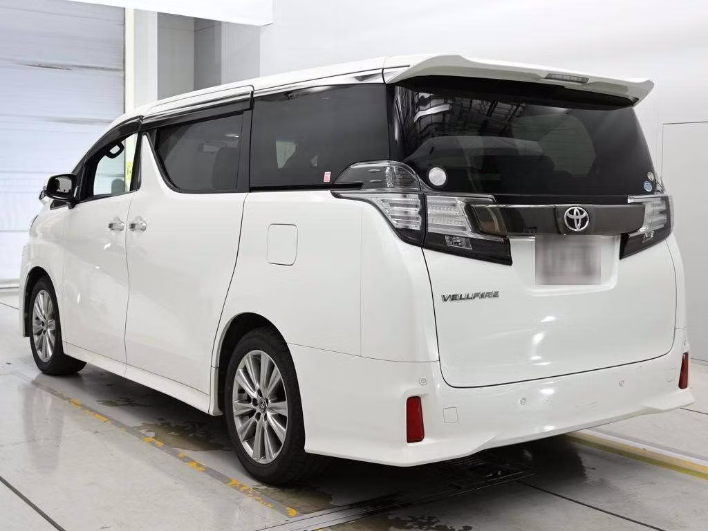 TOYOTA VELLFIRE