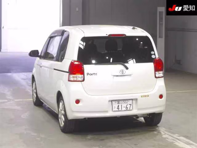 TOYOTA PORTE