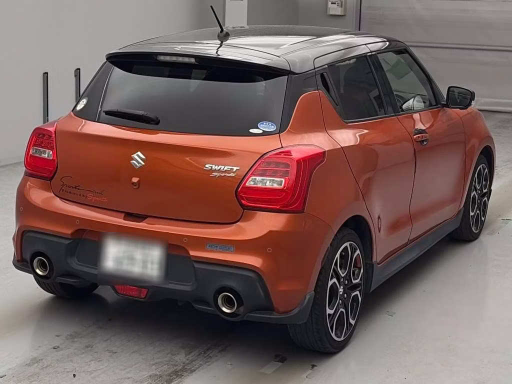 SUZUKI SWIFT