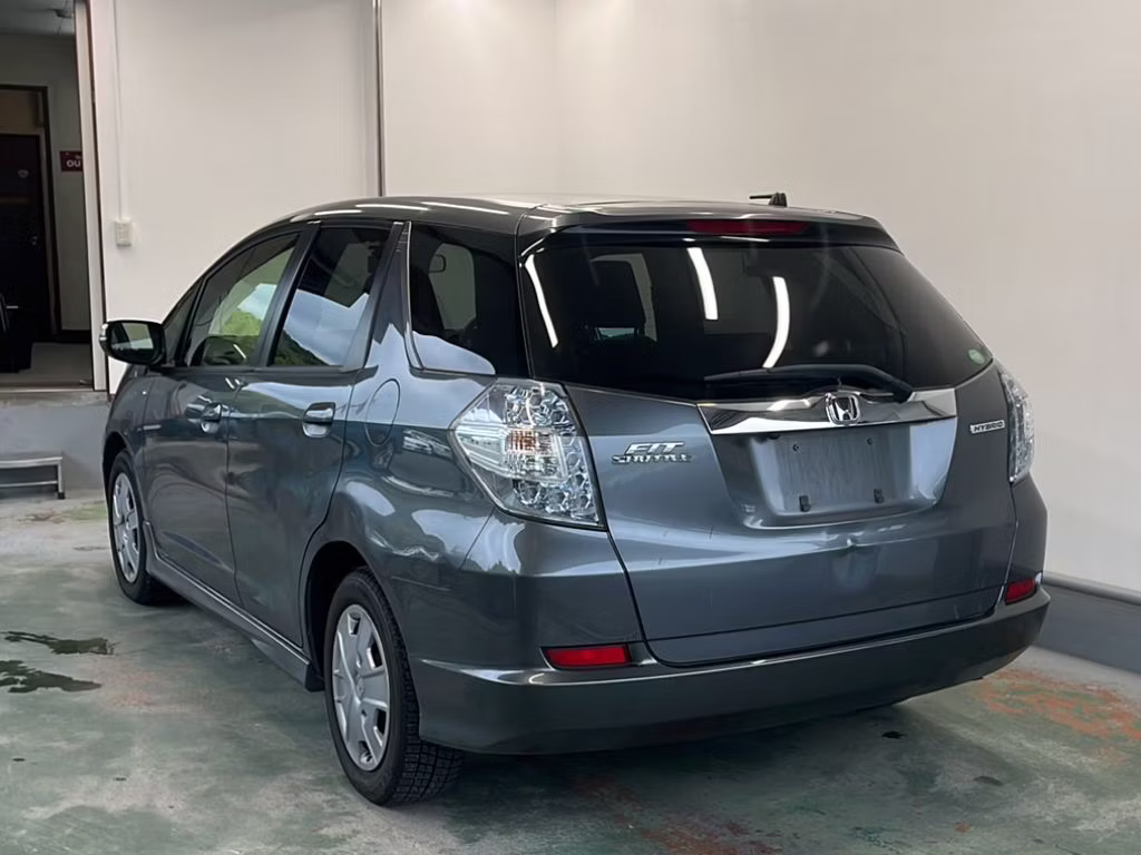 HONDA FIT SHUTTLE