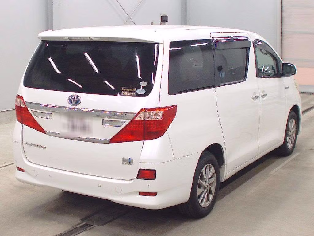 TOYOTA ALPHARD