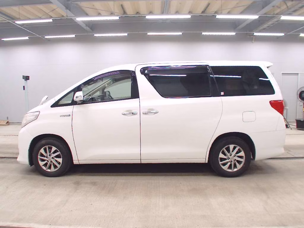 TOYOTA ALPHARD