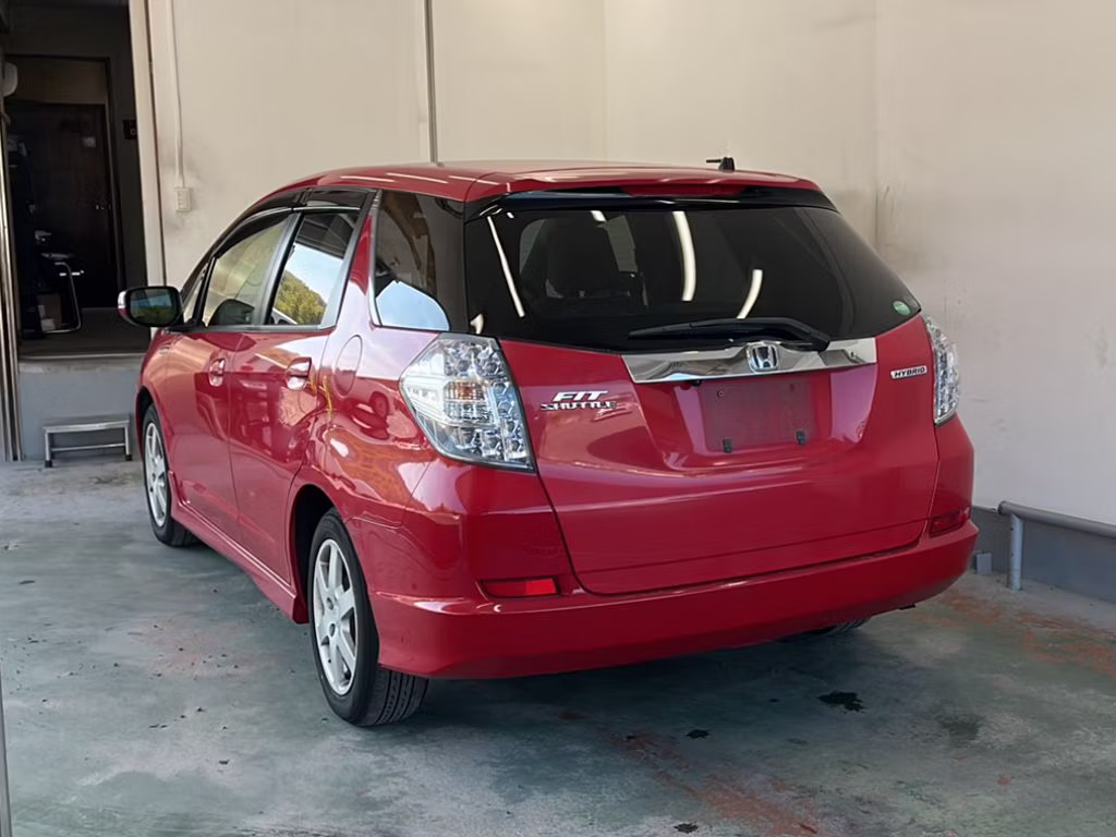 HONDA FIT SHUTTLE