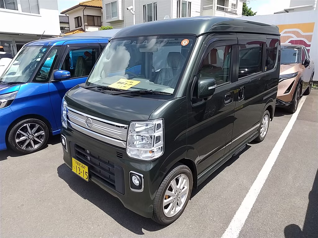 NISSAN NV100 CLIPPER