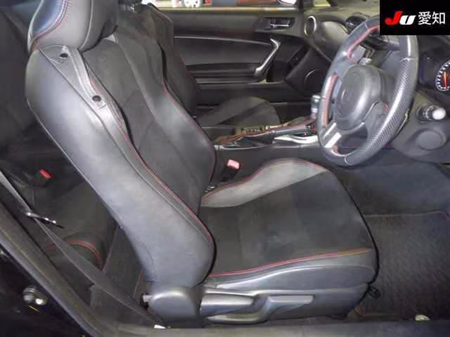 TOYOTA GT 86