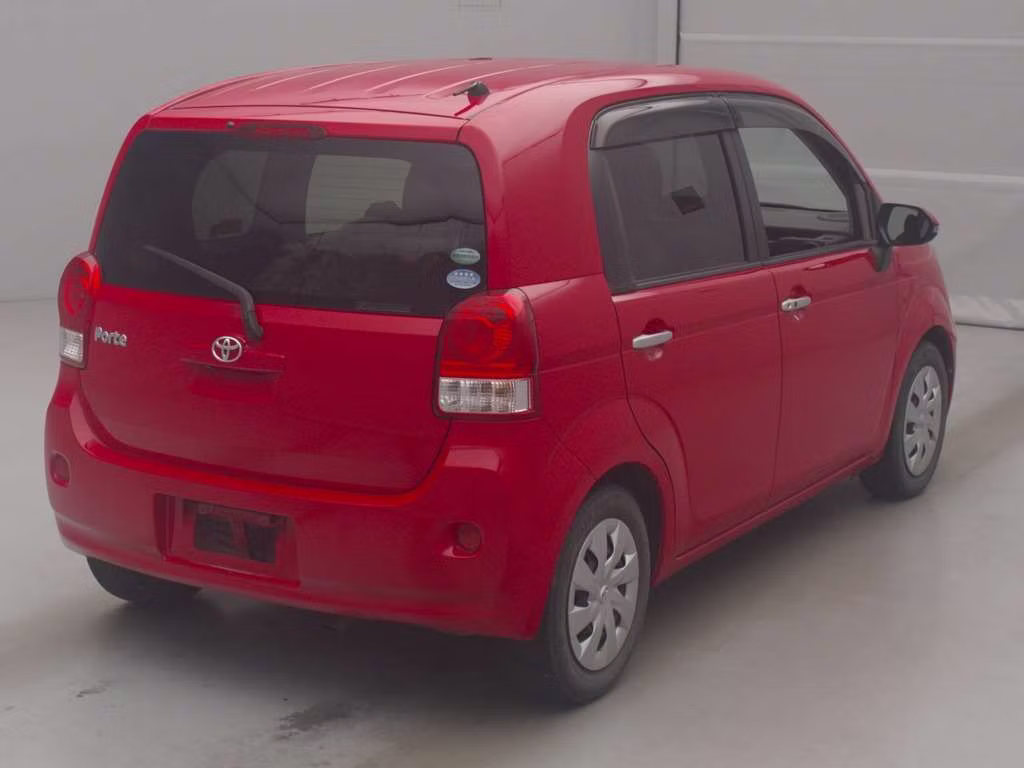TOYOTA PORTE