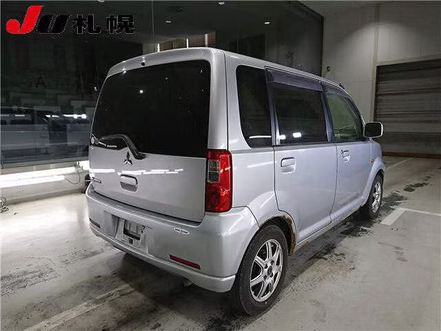 MITSUBISHI EK WAGON