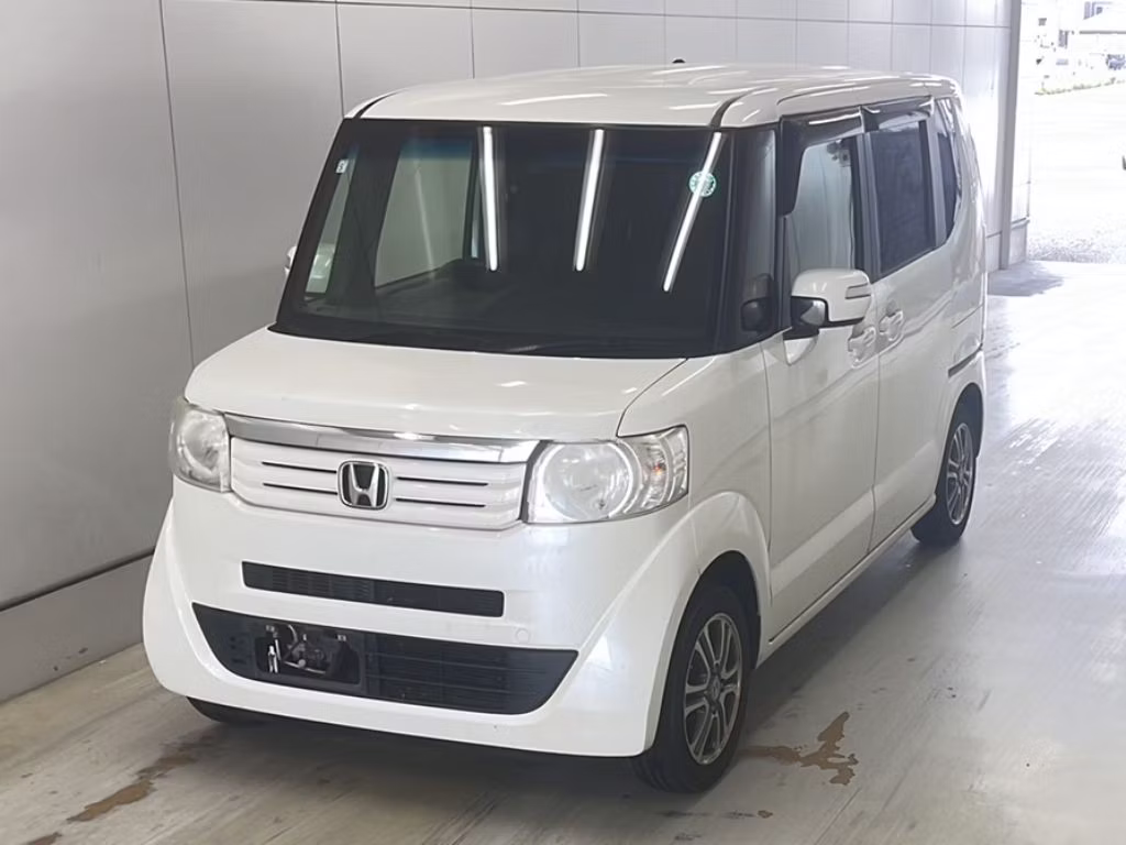 HONDA N-BOX