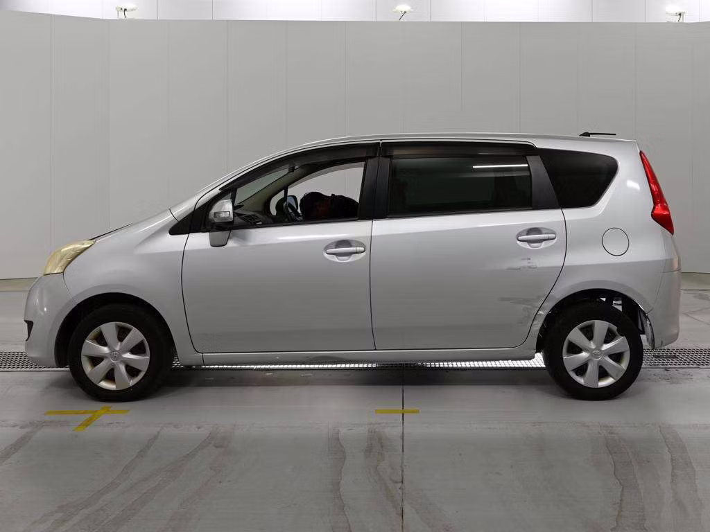 TOYOTA PASSO SETTE