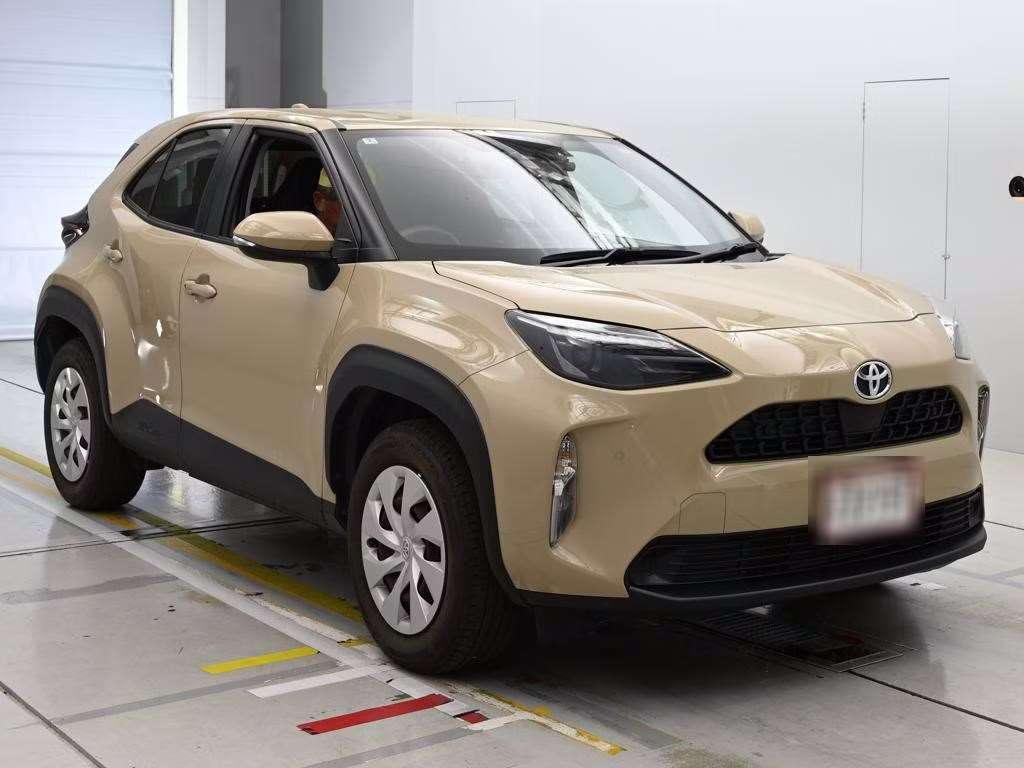 TOYOTA YARIS CROSS