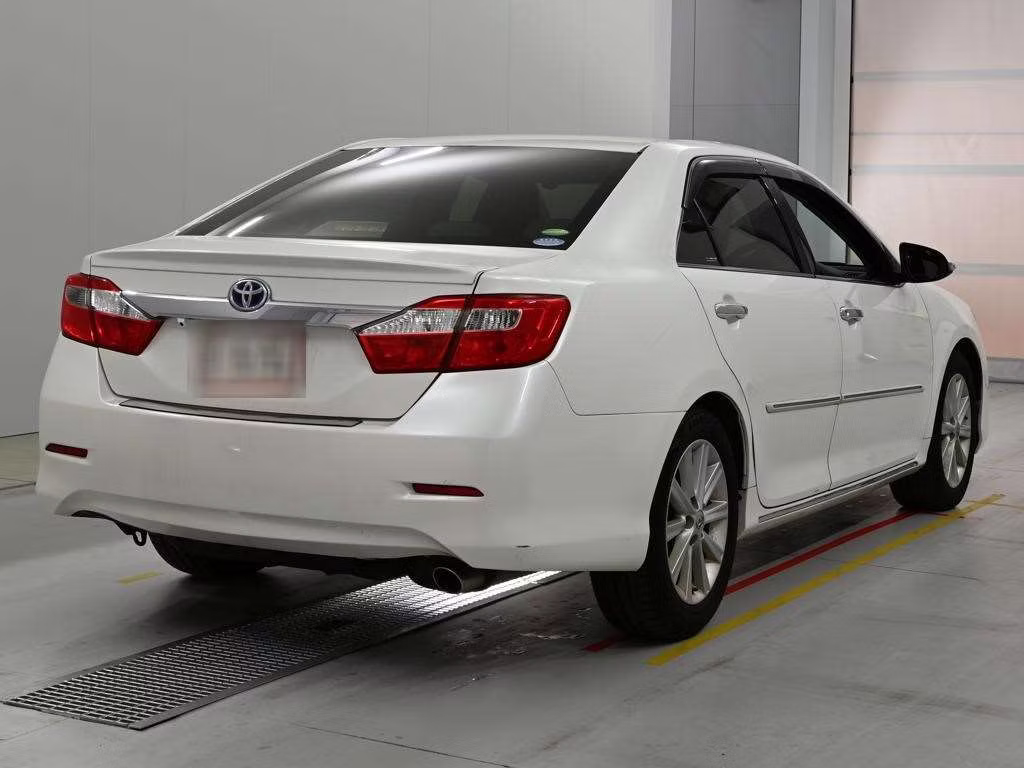 TOYOTA CAMRY