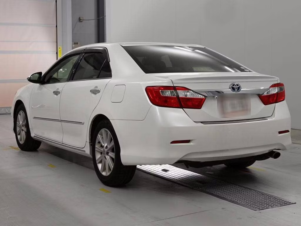 TOYOTA CAMRY