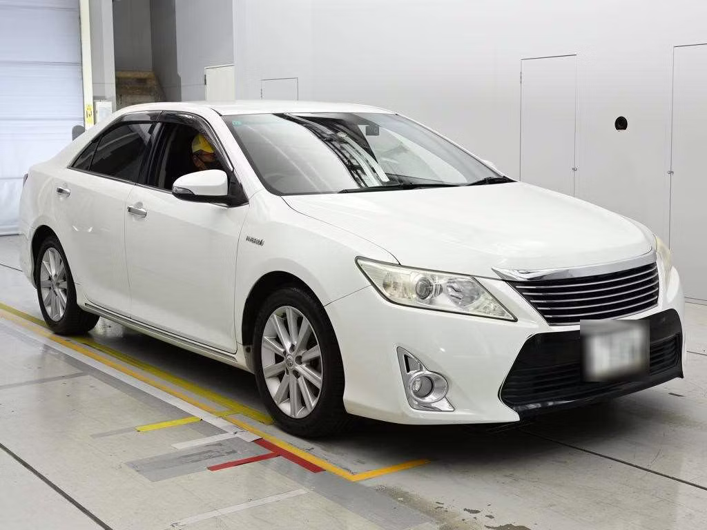 TOYOTA CAMRY