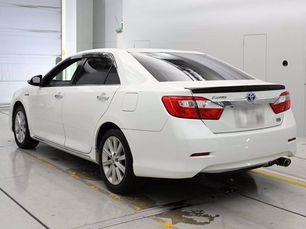 TOYOTA CAMRY