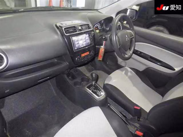 MITSUBISHI MIRAGE