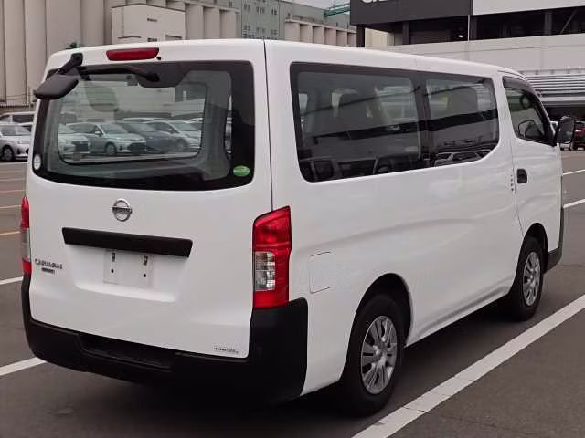 NISSAN NV350 CARAVAN
