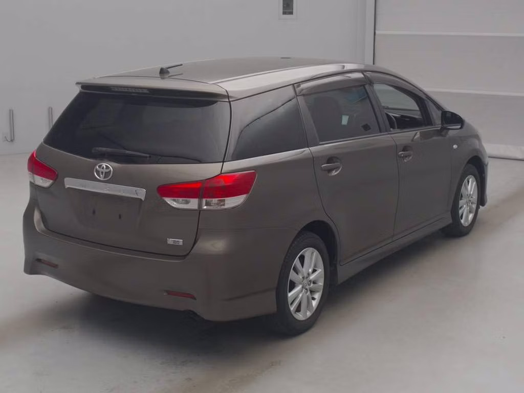 TOYOTA WISH