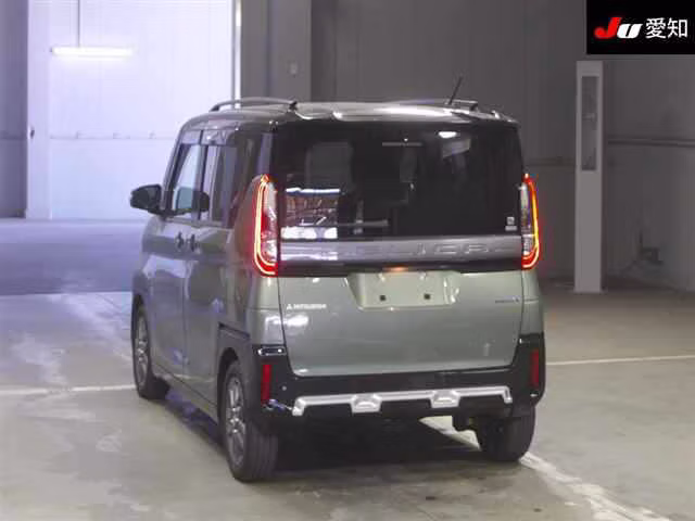 MITSUBISHI DELICA MINI