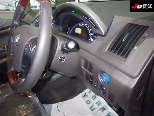 TOYOTA SAI