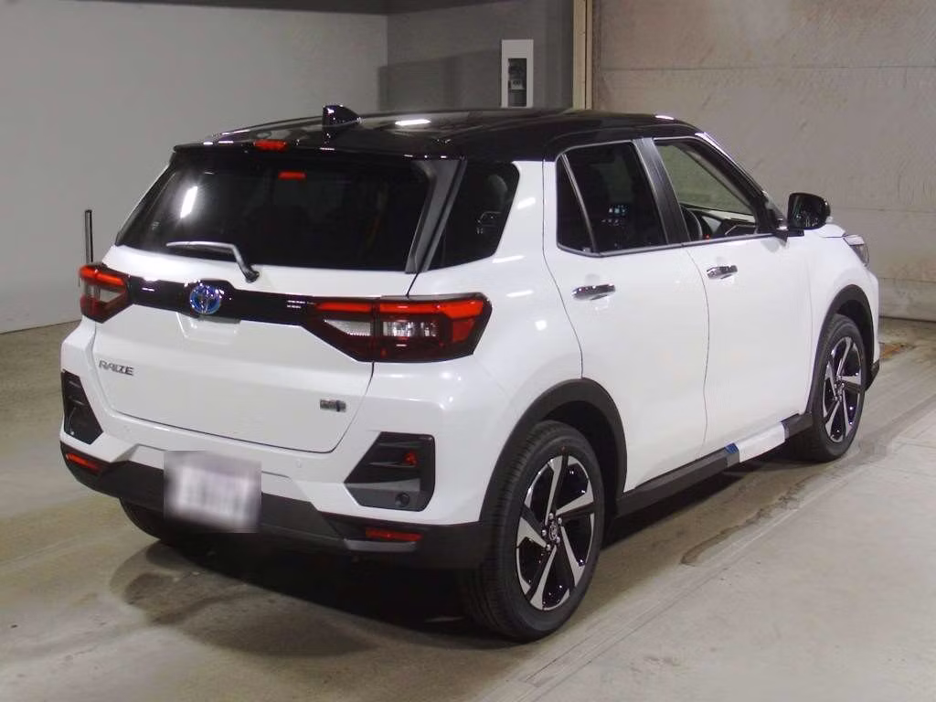 TOYOTA RAIZE
