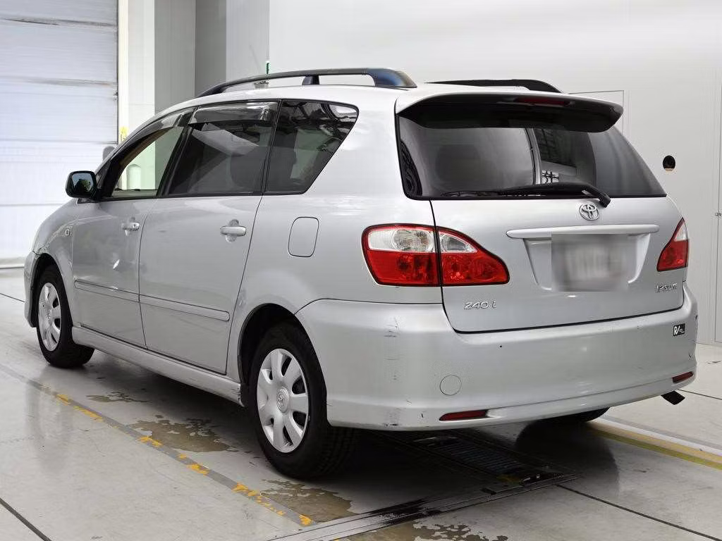 TOYOTA IPSUM