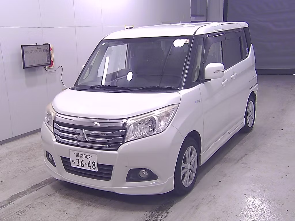 MITSUBISHI DELICA D:2