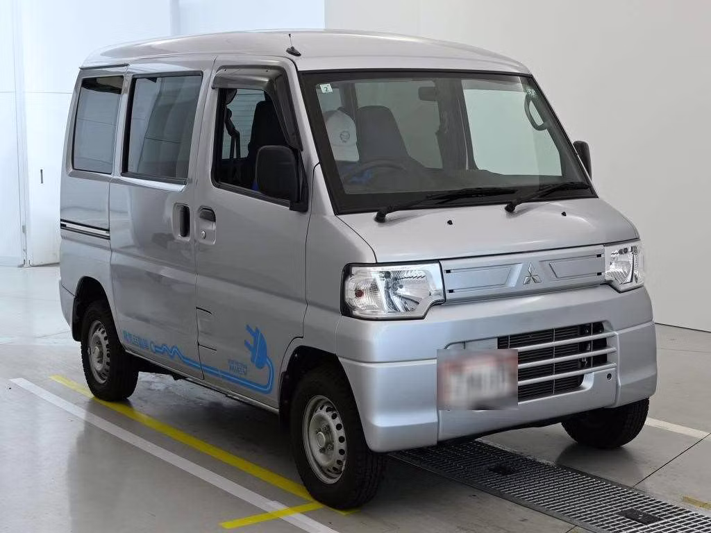 MITSUBISHI MINICAB MIEV