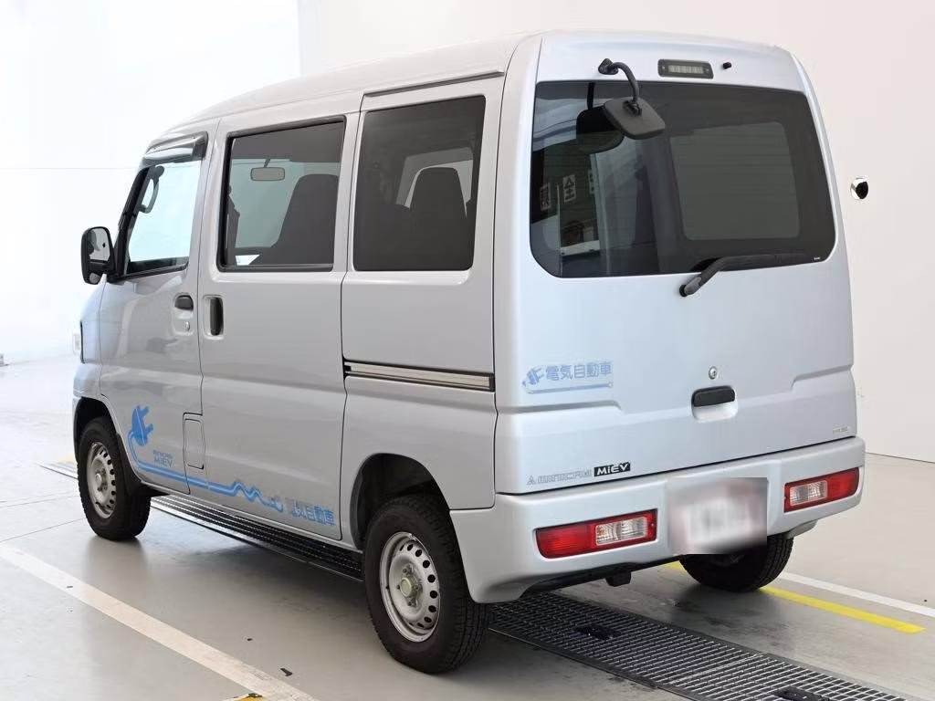 MITSUBISHI MINICAB MIEV