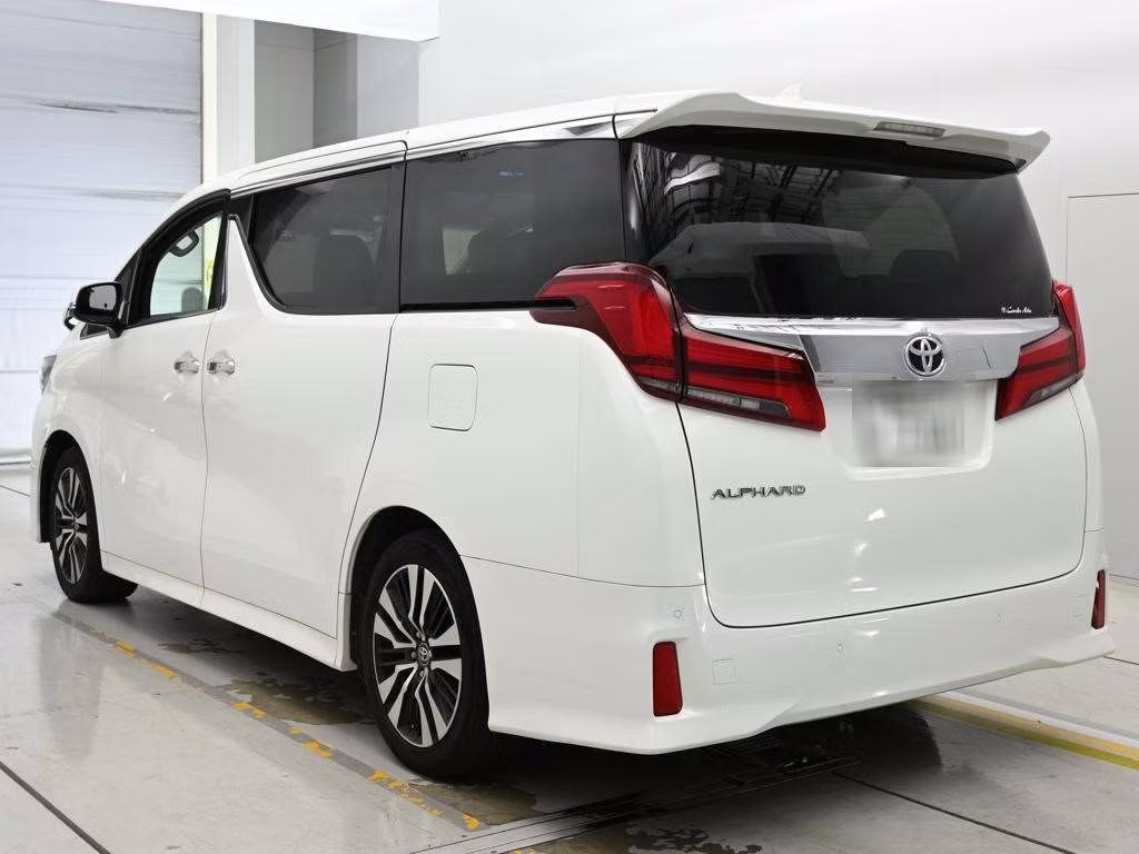 TOYOTA ALPHARD