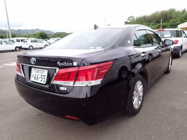 TOYOTA CROWN
