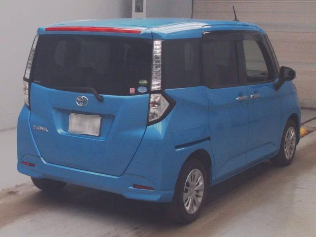 TOYOTA TANK