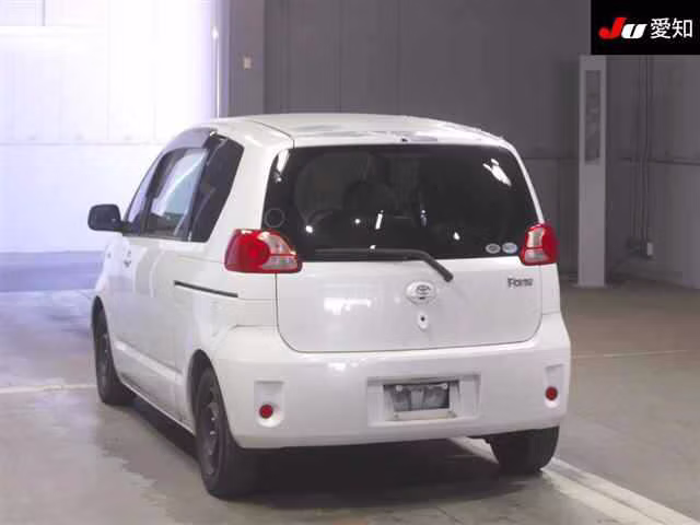 TOYOTA PORTE