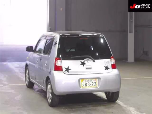 DAIHATSU ESSE