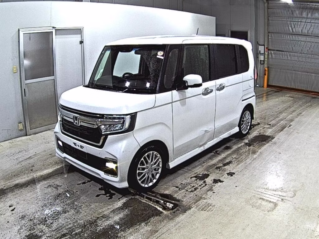 HONDA N-BOX