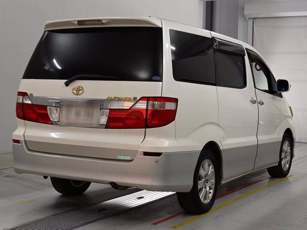 TOYOTA ALPHARD