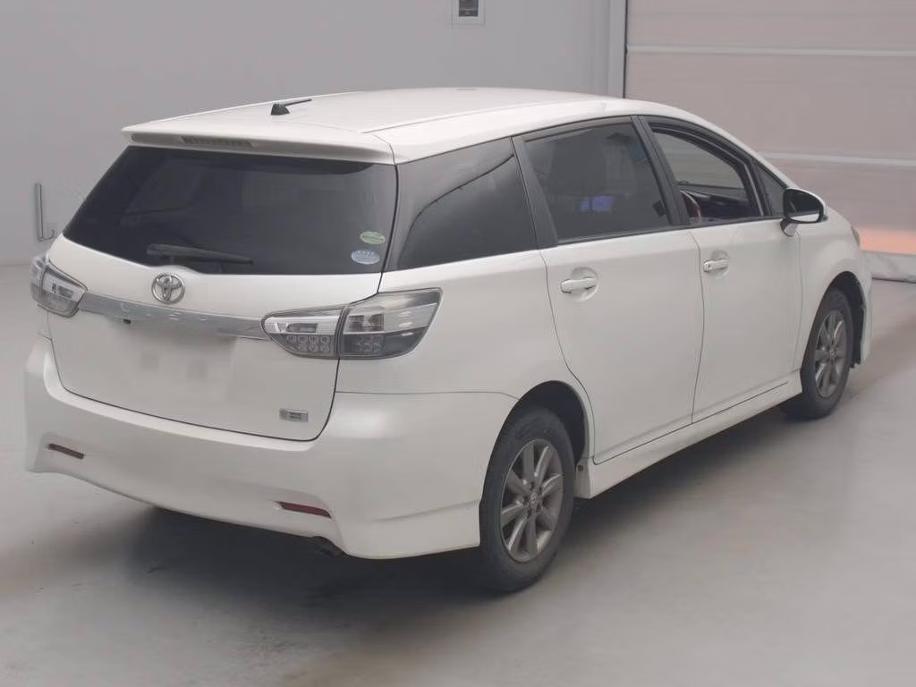 TOYOTA WISH