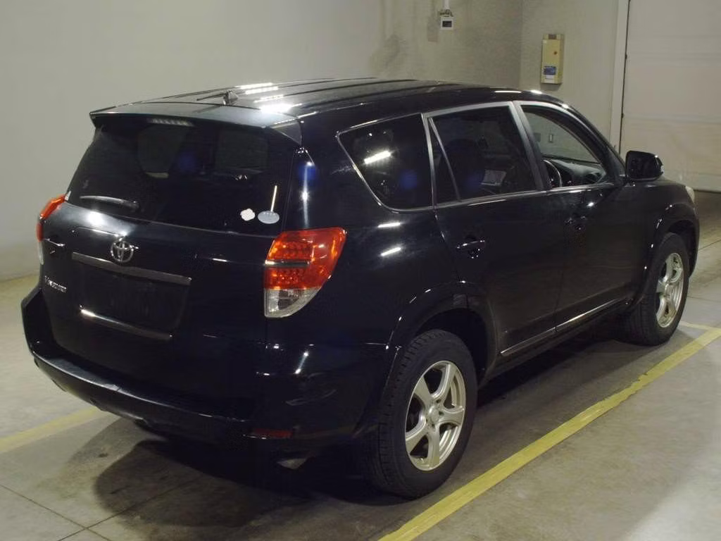TOYOTA VANGUARD