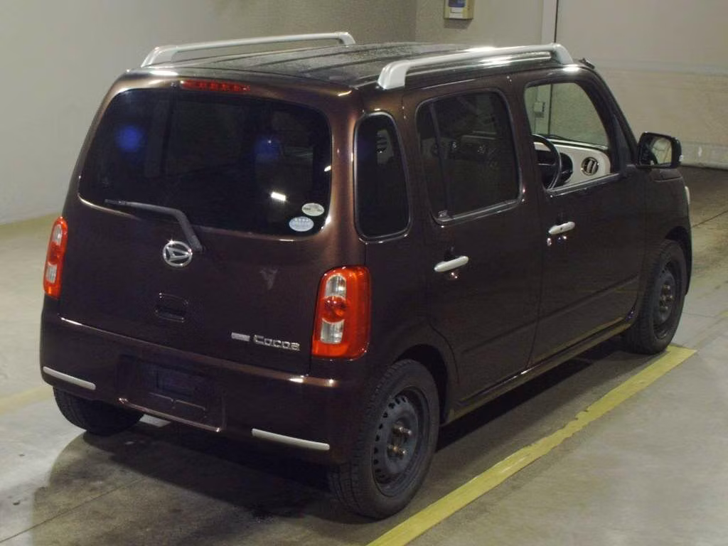 DAIHATSU MIRA COCOA