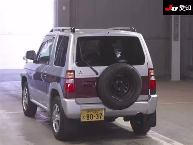 MITSUBISHI PAJERO MINI