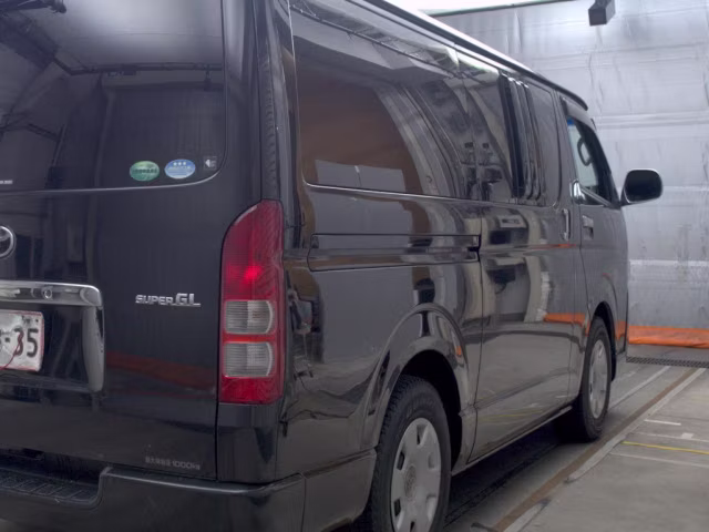 TOYOTA REGIUS ACE