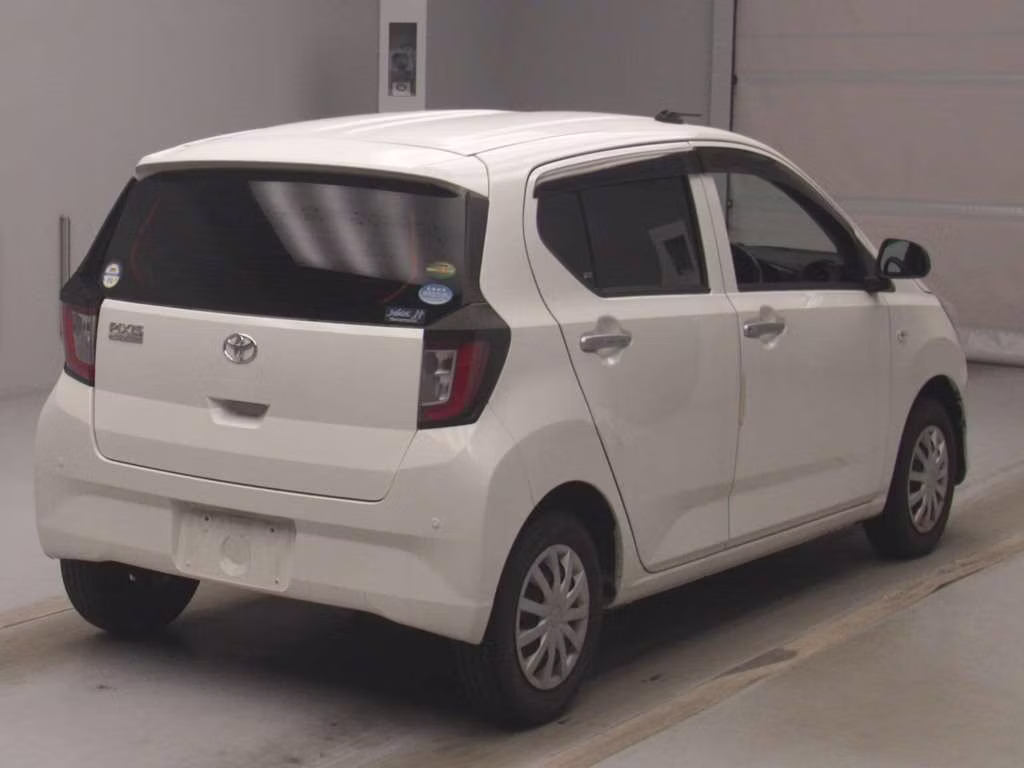 TOYOTA PIXIS EPOCH