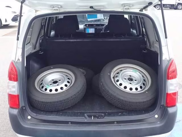 MAZDA FAMILIA