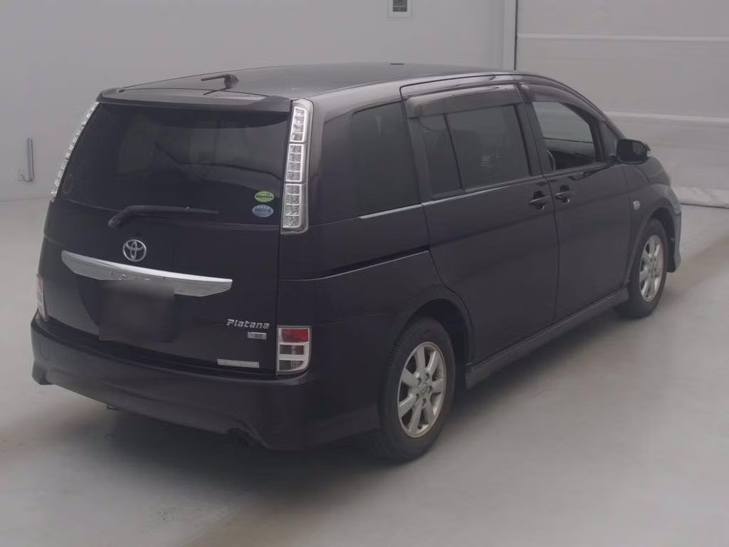 TOYOTA ISIS